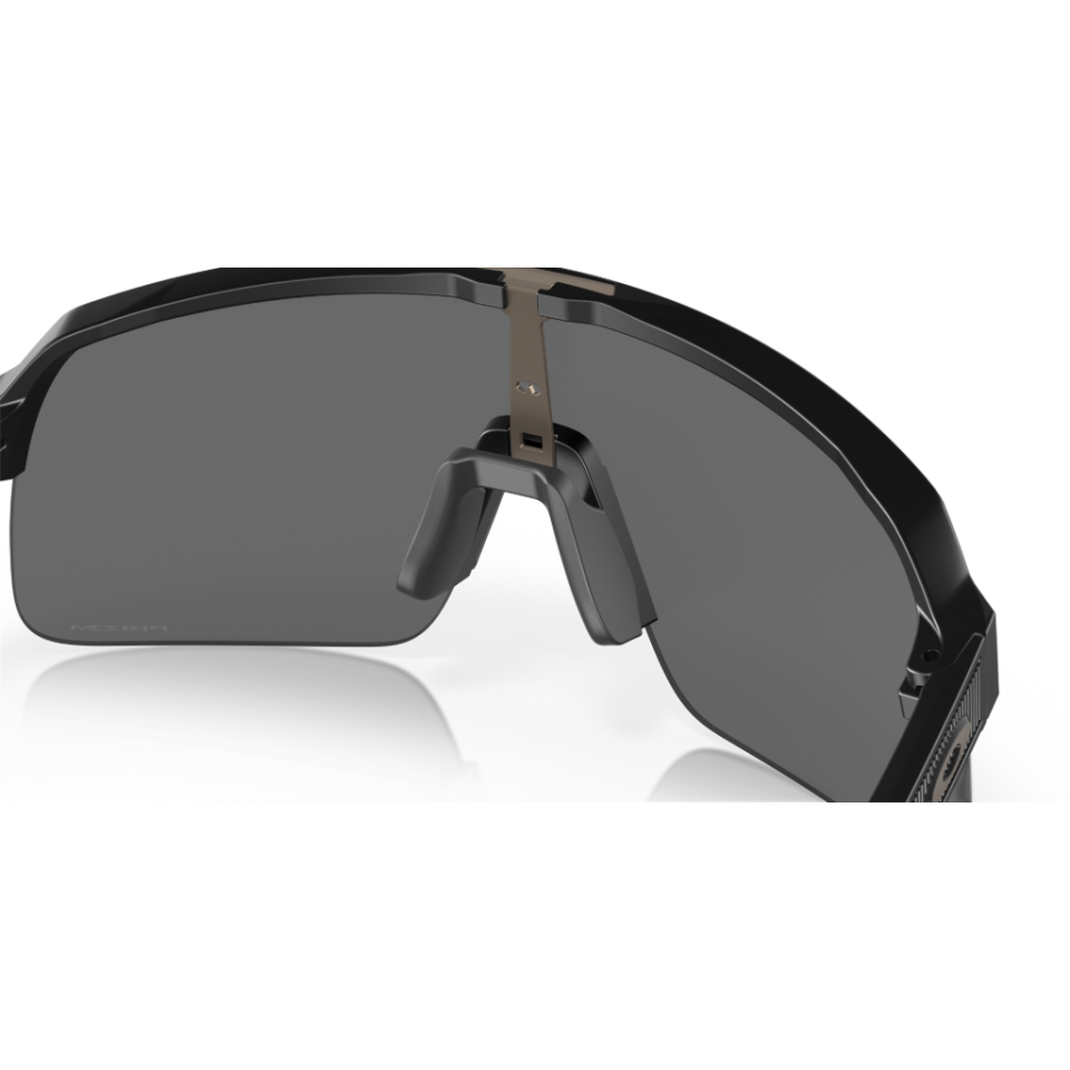 Oakley OO 9463 946305 39 Güneş Gözlüğü
