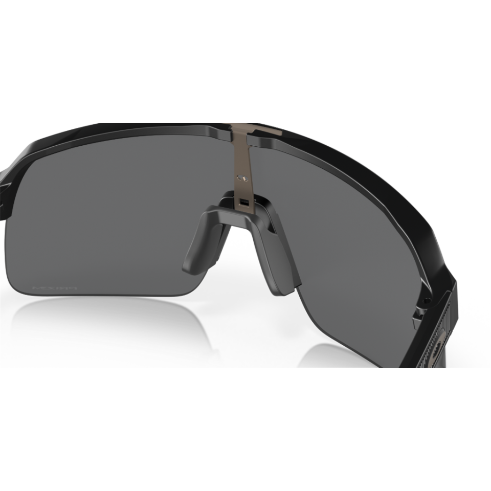 Oakley OO 9463 946305 39 Güneş Gözlüğü